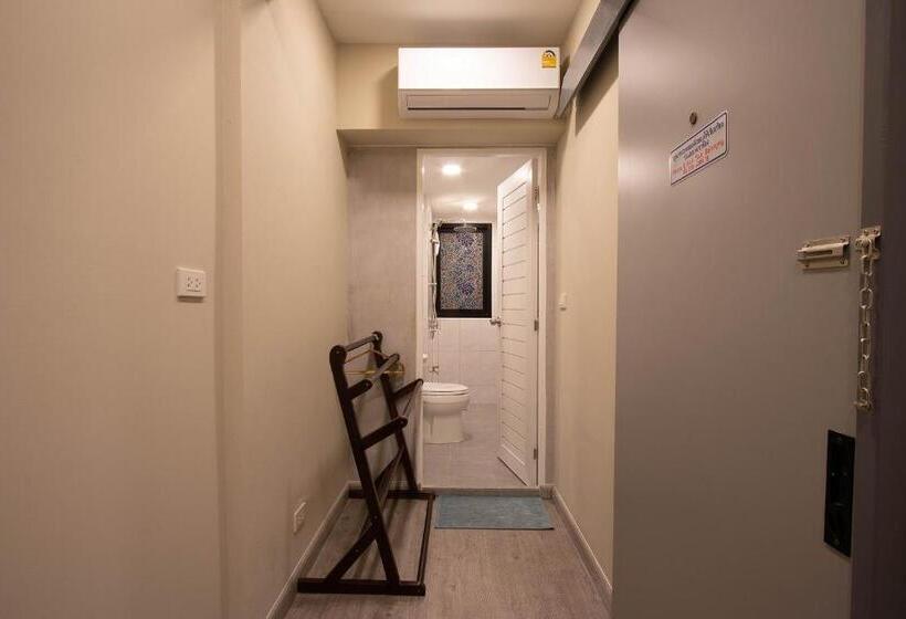 Студия Стандарт, Gate78 Hostel Maephim Beach