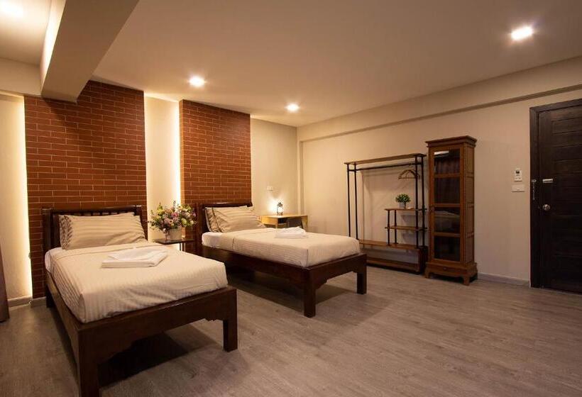 Номер Deluxe Вид на Море, Gate78 Hostel Maephim Beach