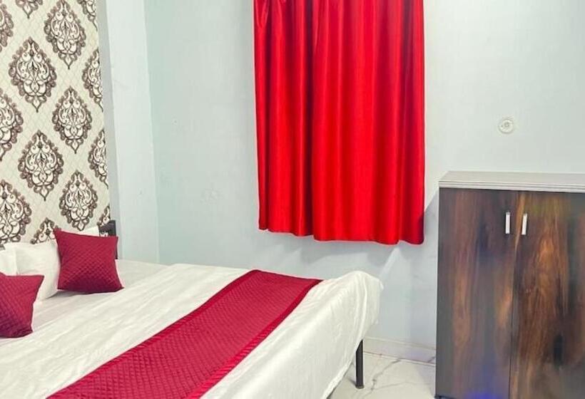 Номер Deluxe, Vrindavan Ratnagiri
