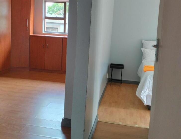 Quarto Estandar, O&s Bnb
