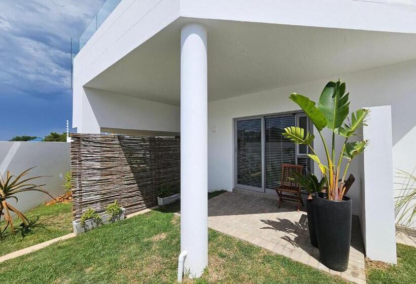 Семейный Номер, Point Villa
