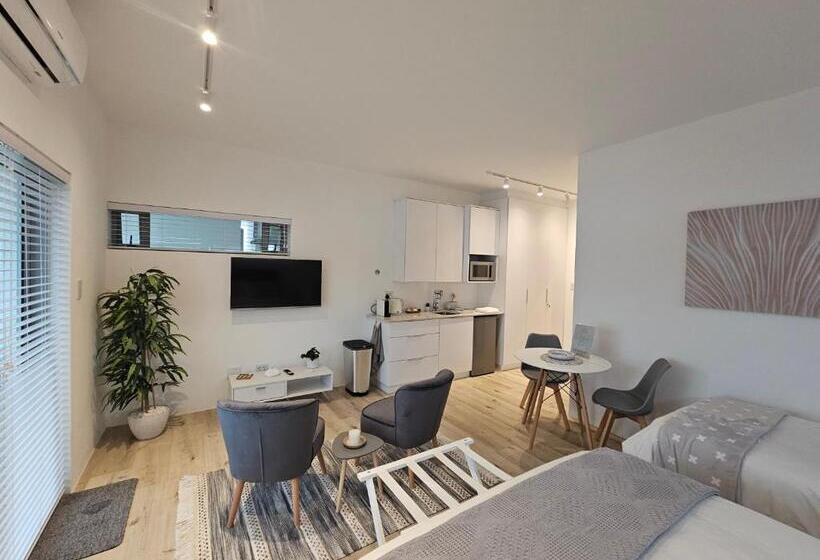 Семейный Номер, Point Villa