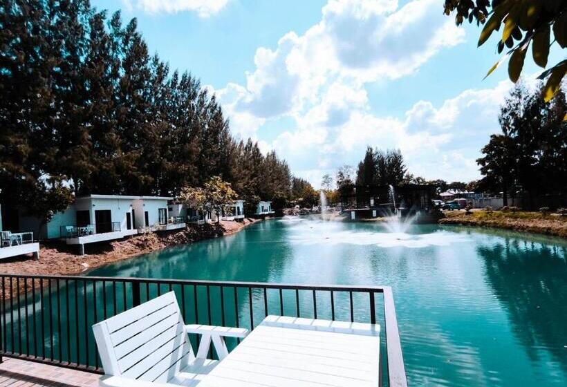 Номер Deluxe Вид на Озеро, Skybird Lake View Resort&camping Khaoyai