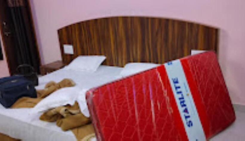 Номер Deluxe, Aaradhya International Jagdalpur