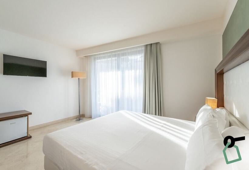 Семейный Номер, Hotiday Room Collection   Otranto