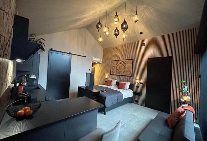 Номер Deluxe Кровать Кинг, Bed & Breakfast Bybreg
