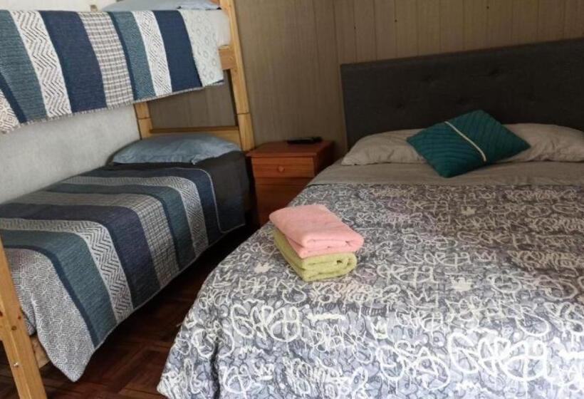 Номер Стандарт Четырехместный Совместный Санузел, Hostal Gloria Viña