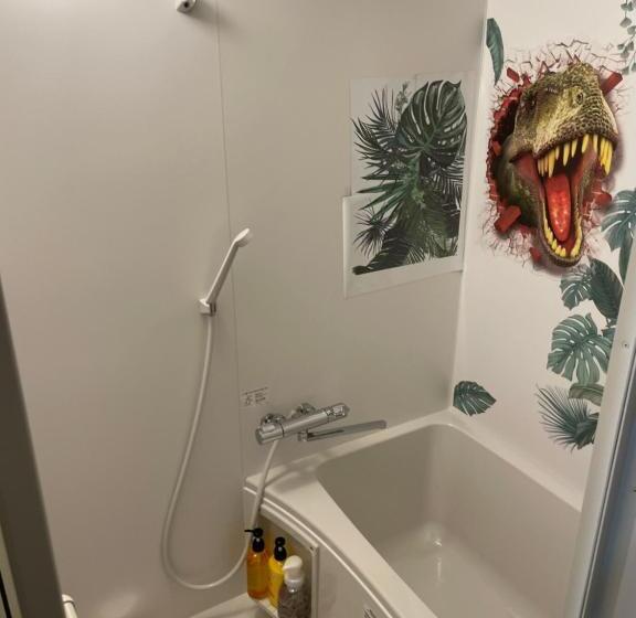 Трежместный Номер Economy, 11月フルリフォーム 12月オープン恐竜一色ゲストハウスdinosaur Guesthouse