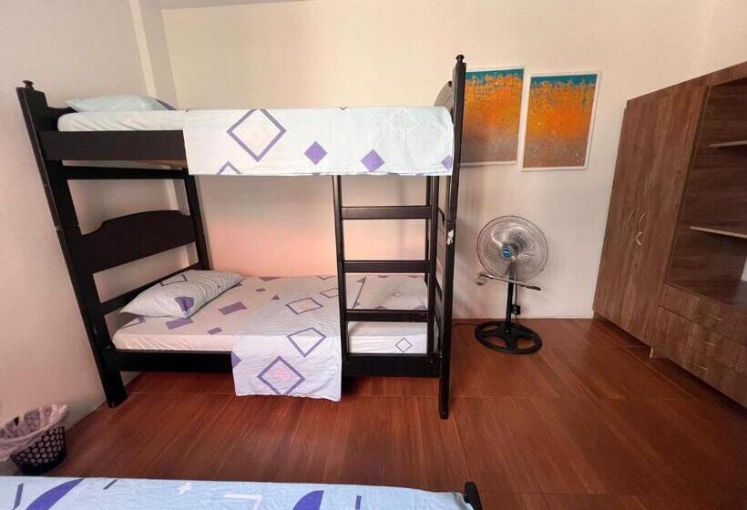 浴室共有ファミリールーム, Epifania Hostel