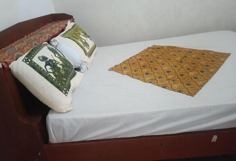 Номер Deluxe, Oyo 93425 Homestay Anisa