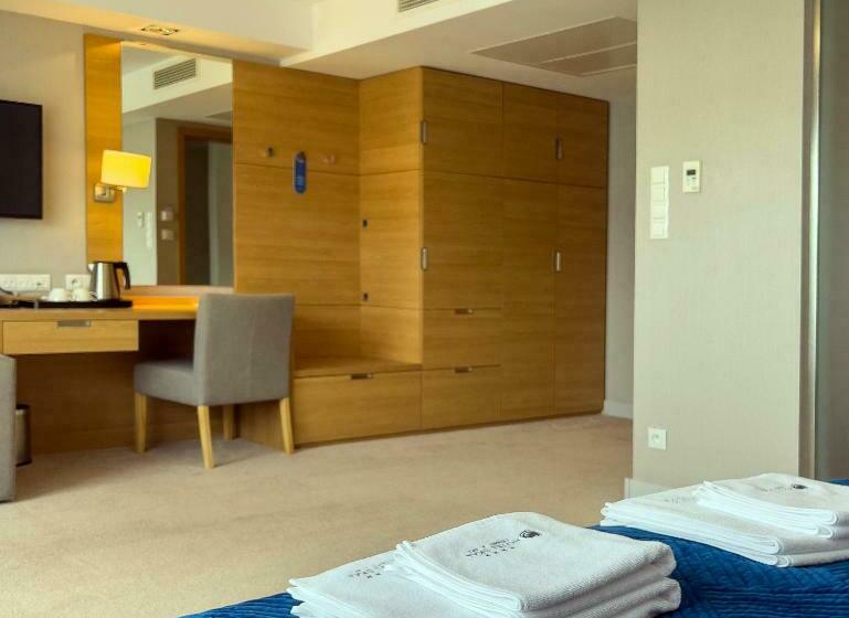 Номер Комфорт, Skal Medi Spa & Resort