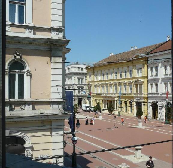 Люкс Повышенной Комфортности, Soleil Apartman Szeged