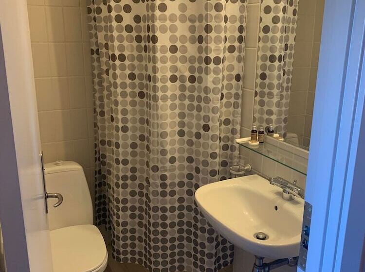 标准单人间, Strandhotellet Vedersø