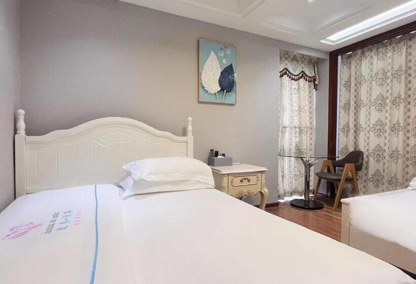 Quarto Triplo Estandar, 广州沃家国际公寓