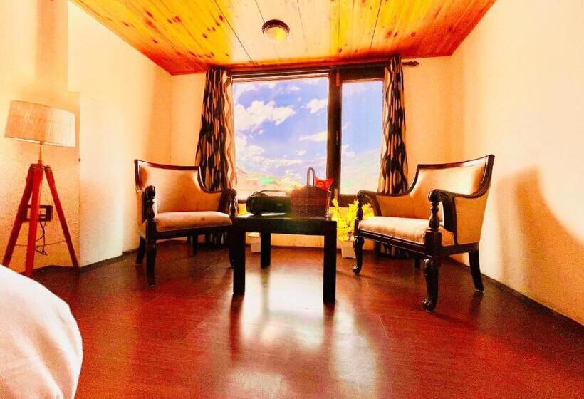 디럭스 룸, The North Wind In City Center, Manali