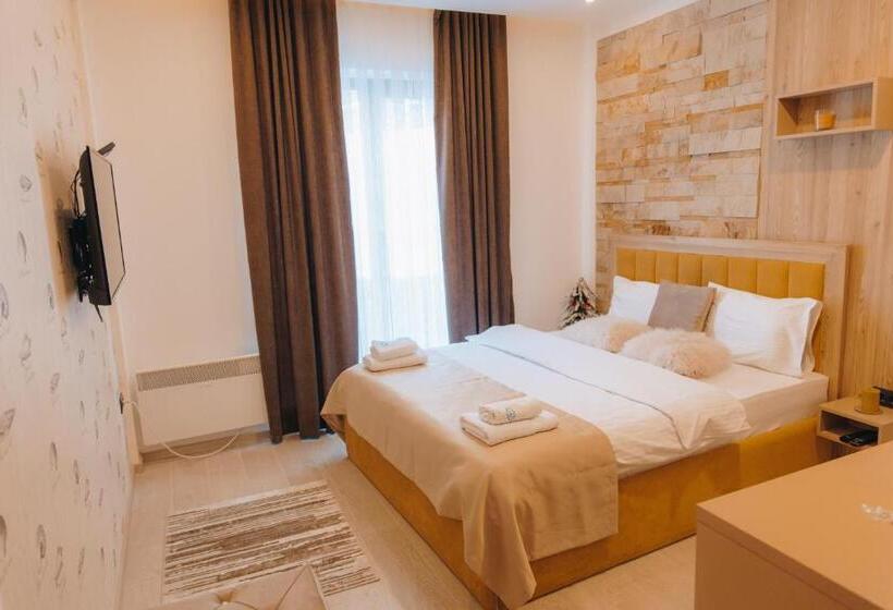اتاق لوکس, Mamababa Free Spa & Wellness Kopaonik