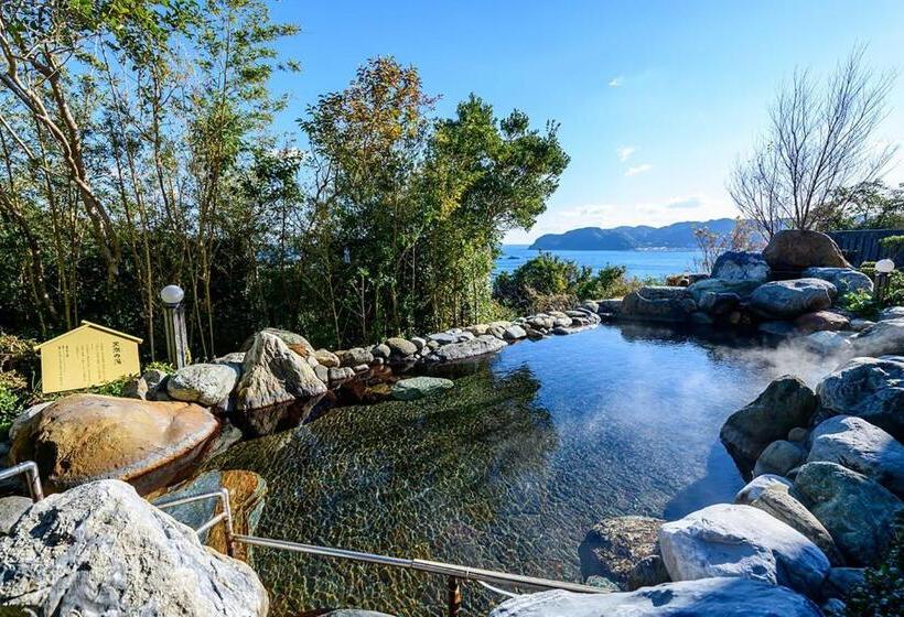 Номер Deluxe Вид на Море, Mercure Wakayama Kushimoto Resort & Spa