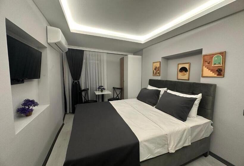 带阳台的豪华间, Aya Langa Guesthouse
