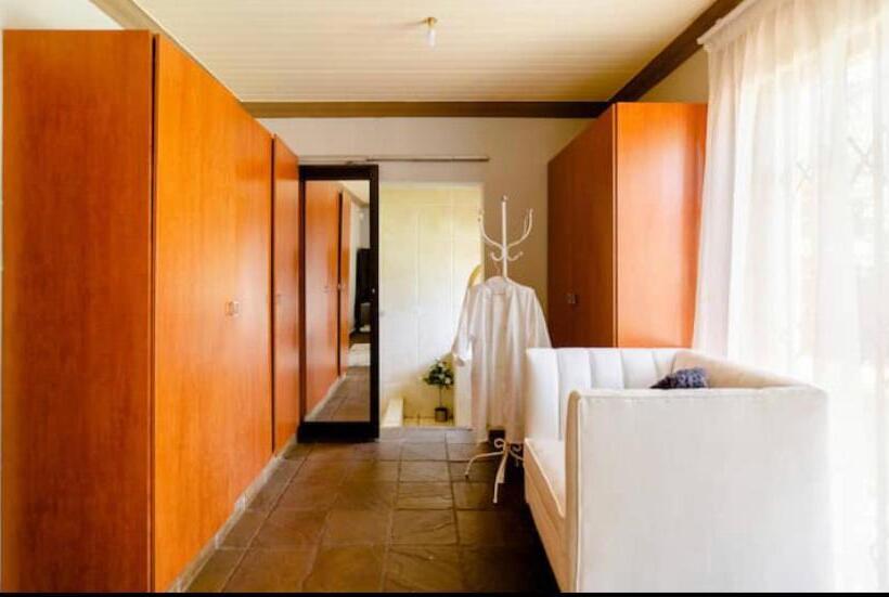 Дом 3 Спальни, Ishoba Retreat