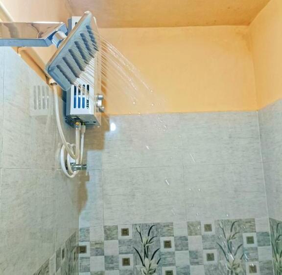 Апартаменты 3 Спальни, Temple View Guest House