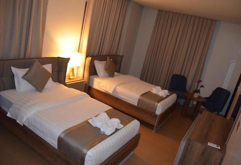Апартаменты 2 Спальни, Larissa Suites