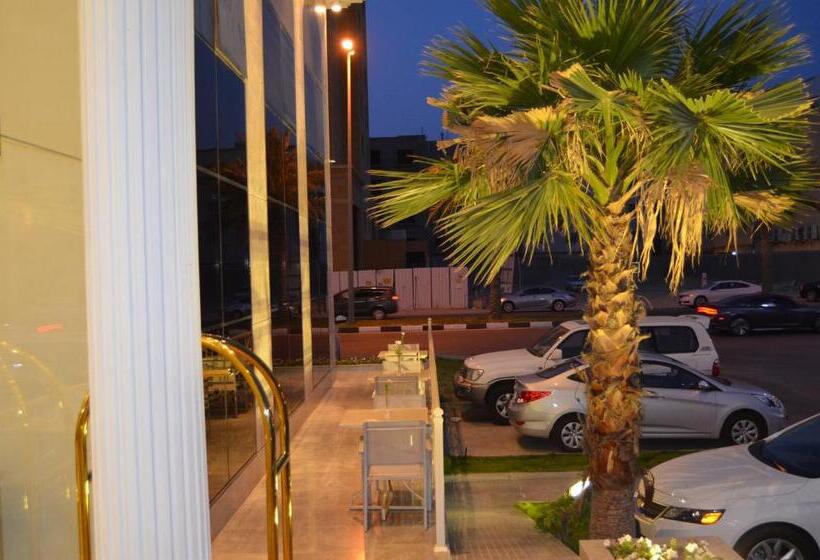 Номер Стандарт, Larissa Suites