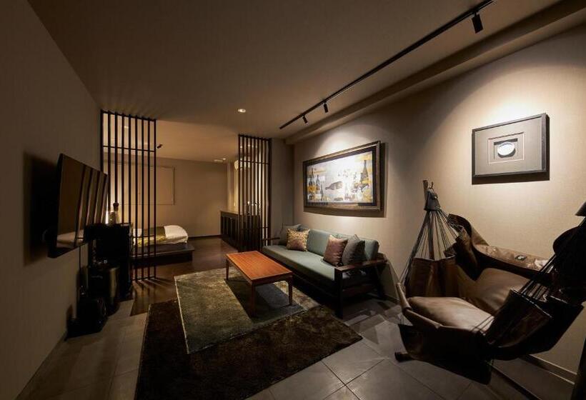Люкс Кровать Кинг, Sake Kura Hotel 川崎宿