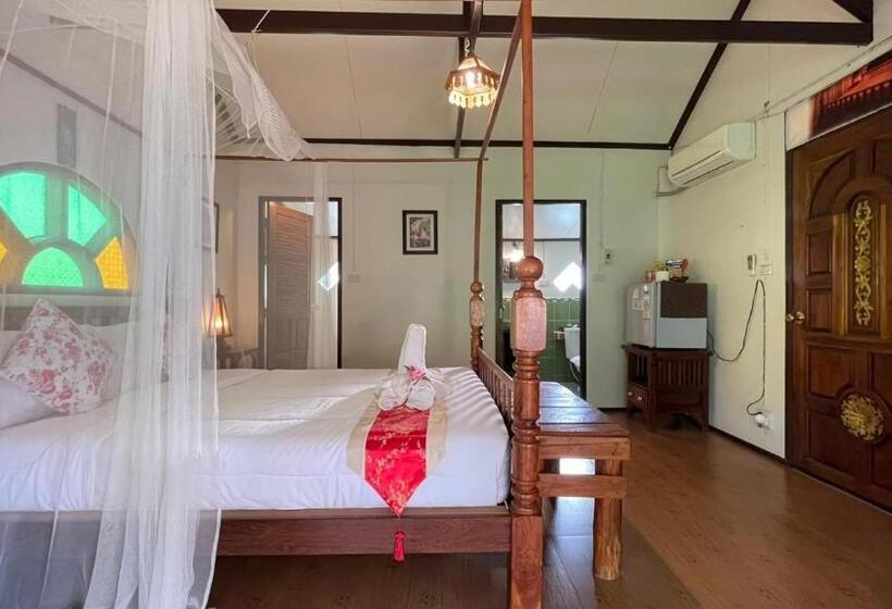 Номер Стандарт Вид на Сад, Baan B&b Sukhothai