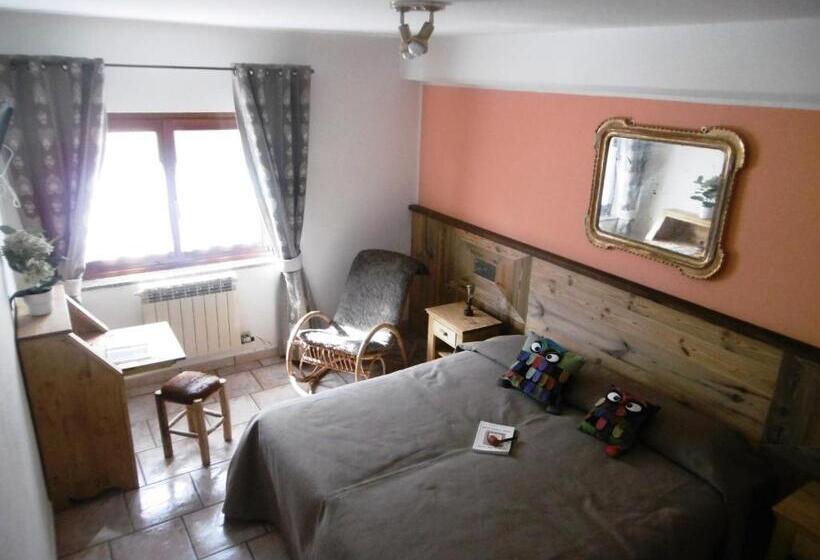 اتاق استاندارد با تخت بزرگ, Albergo Croce Bianca