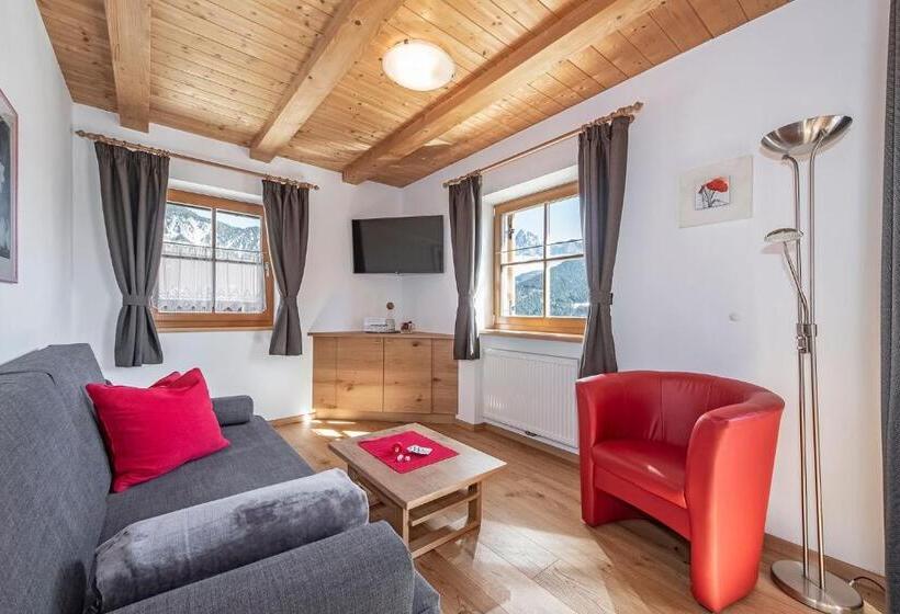 Апартаменты 2 Спальни, Pineiderhof