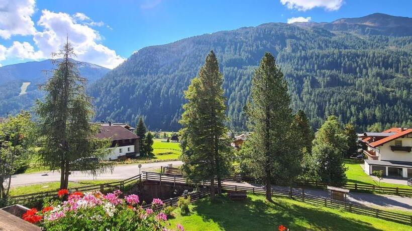 Апартаменты 1 Спальня, Haus Becken