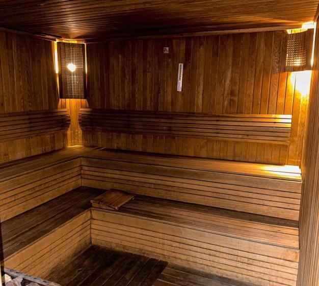 آپارتمان 2 خوابه, Apartment From Batumi