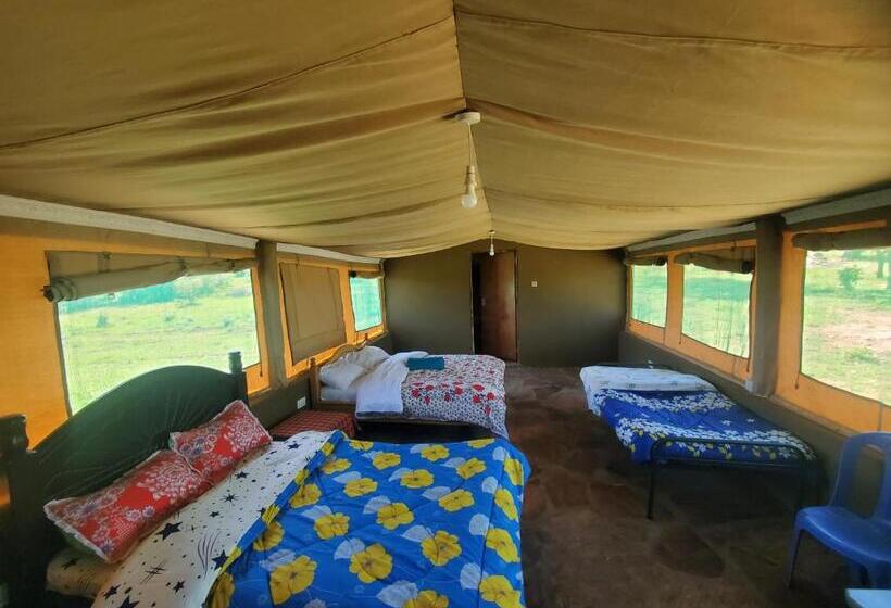 اتاق استاندارد با چشم‌انداز کوهستان, Luxurious Haven Maasai Mara Safari Camp In Kenya