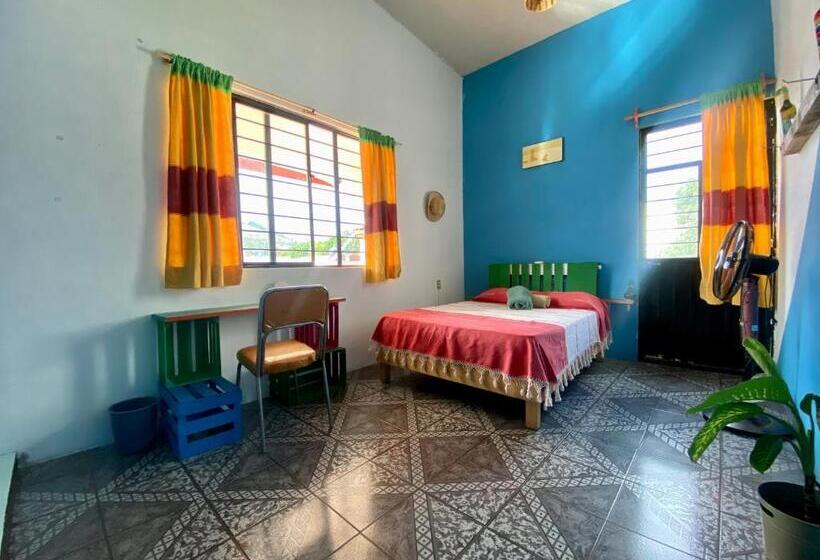 اتاق استاندارد با بالکن, Casa El Mundo