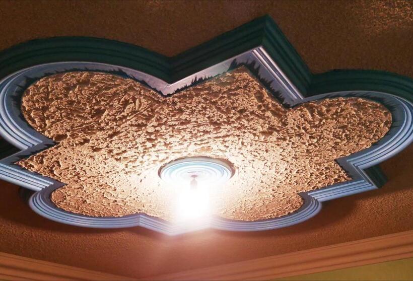 اتاق خانوادگی, Casa El Mundo