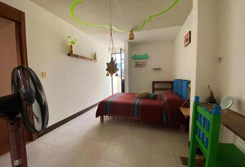 اتاق استاندارد با بالکن, Casa El Mundo