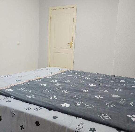 اتاق استاندارد, Guest House