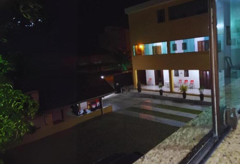 Quarto Familiar, Pousada Beira Mar