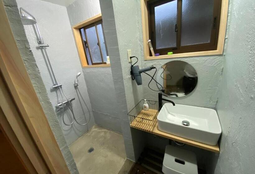 Кровать в Общей Комнате, Anakashico Hostel Kumano Kodo