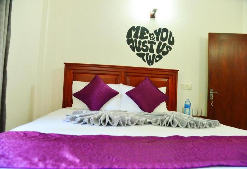 Номер Deluxe, Cinnamon Holiday Inn