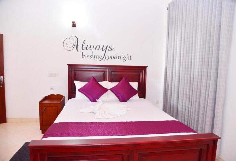 Номер Deluxe, Cinnamon Holiday Inn
