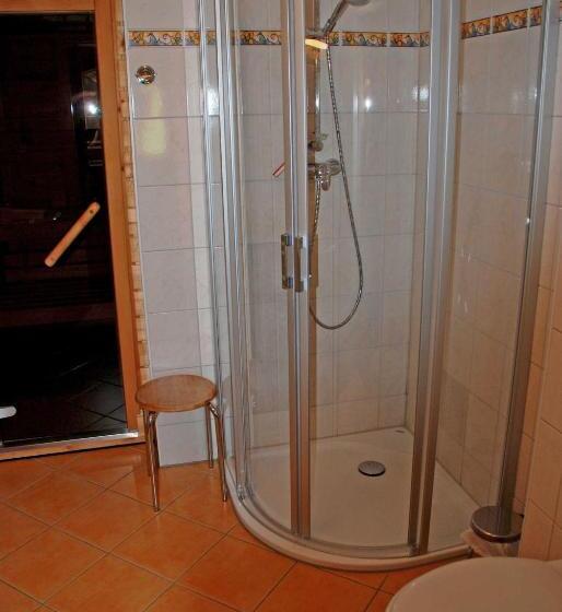 Дом 2 Спальни, Ferienhaus Unterm Reetdach