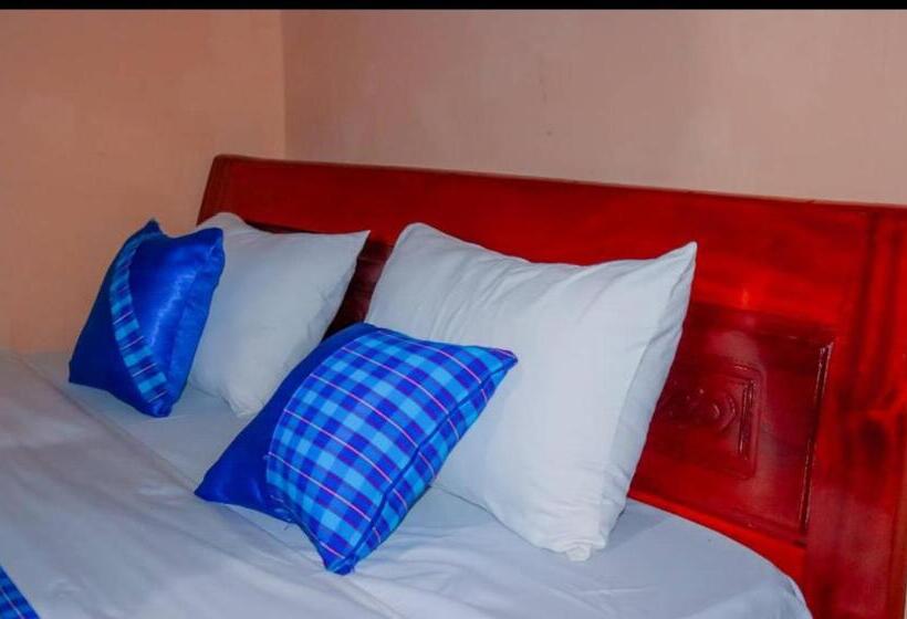 اتاق خانوادگی, Jambo Afrika Resort