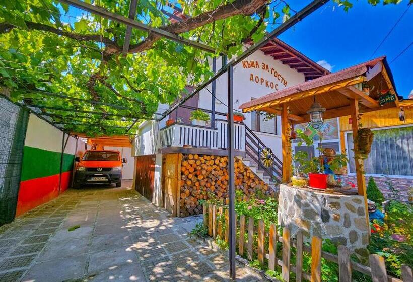 Дом 1 Спальня, Guest House Dorkos