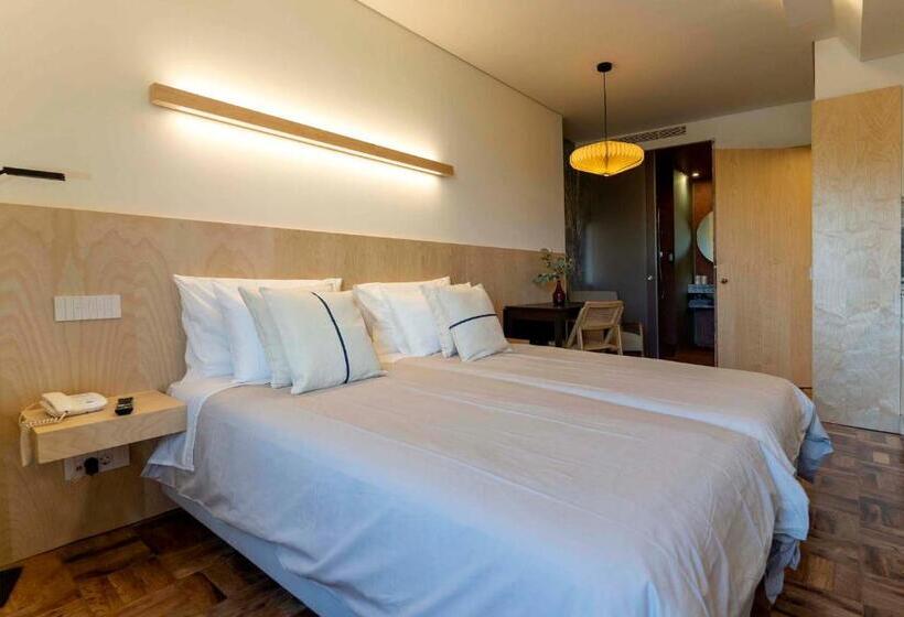 استودیوی استاندارد, Casa 3 Os Lugares De Castraleuca