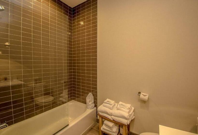 Стандартный Номер Кровать Кинг, The Chandler At White Mountains, An Ascend Hotel Collection Membe
