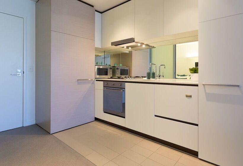 آپارتمان لوکس 1 خوابه, Wyndel Apartments St Kilda Views
