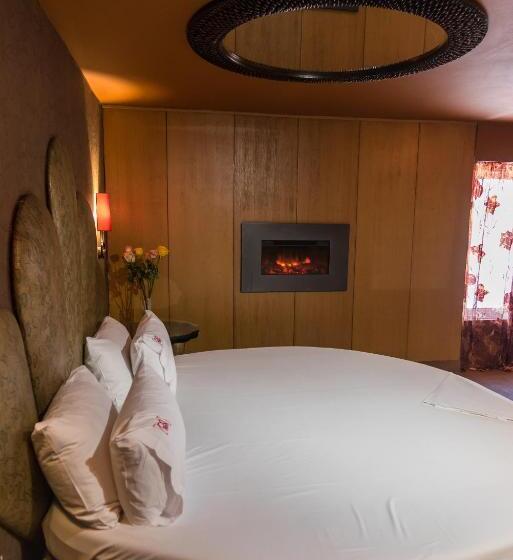 Люкс с гидромассажем, Ruby Rooms Kifisia   Adults Only