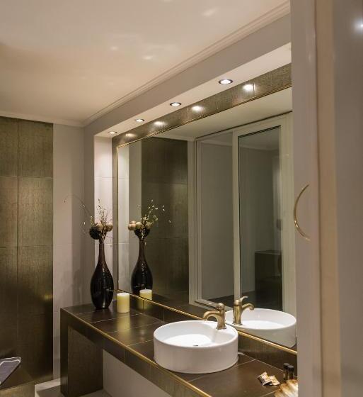 Люкс Повышенной Комфортности, Ruby Rooms Kifisia   Adults Only