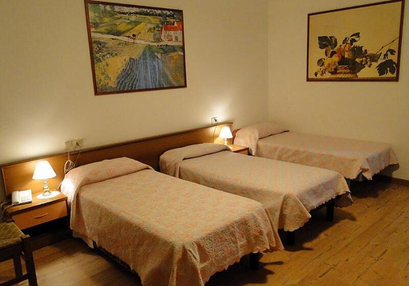 4인용 스탠다드 룸, Albergo Dolomiti